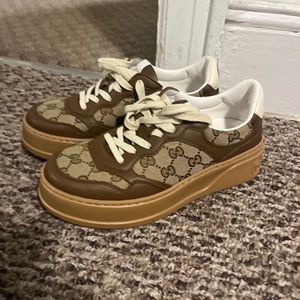Gucci platform sneakers/ will work with price
